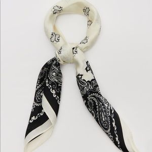 COPY - DYNAMITE Bandana / Scarf